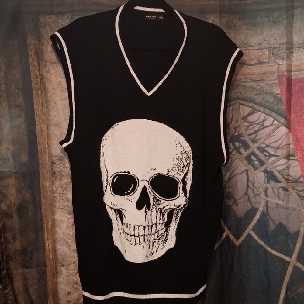 Shein Curve Black Sleeveless Skull Sweater Vest